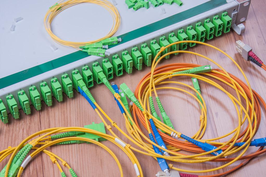 光纖光纜線路施工中大衰耗點出現的原因分析
